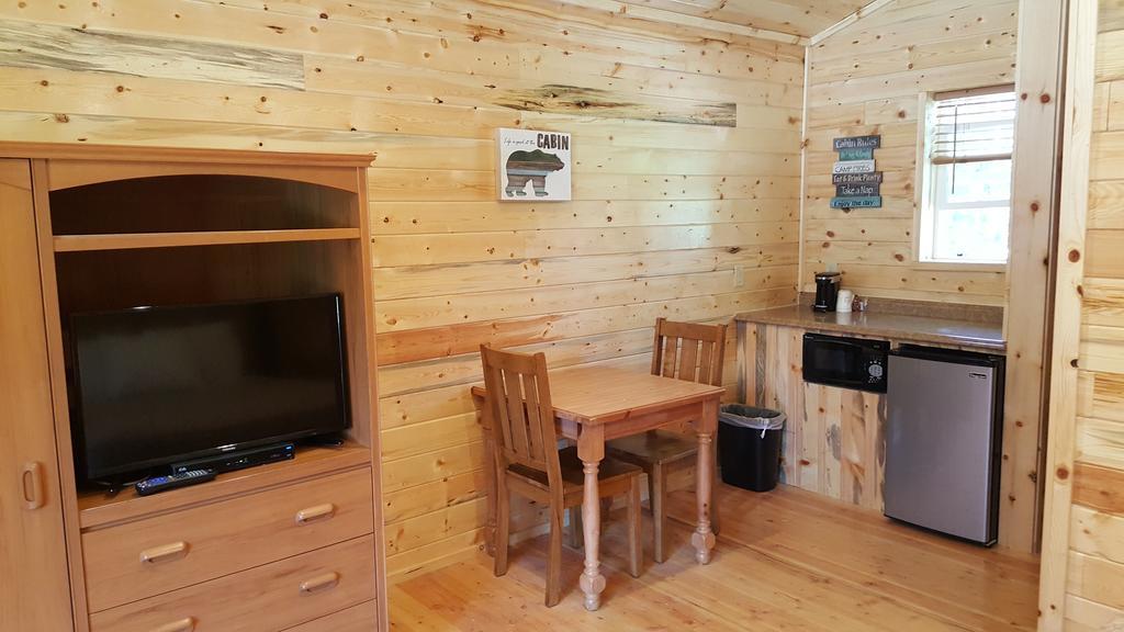 Riverfront Motel & Cabins Thompson Falls Exteriér fotografie